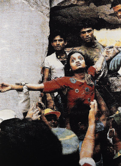 Bangladesh (Faith), Jacquard dubbelgeweven, 205 x 148 cm.